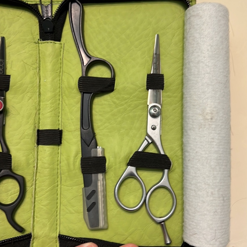 Icon Shears - Picture 2 of 2